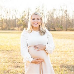 Meet your Posher, Olivia